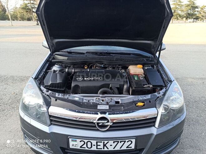 Opel Astra 2005, 165,000 km - 1.3 l - Gəncə