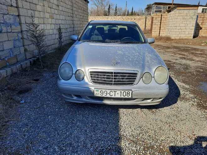 Mercedes E 200 2000, 251,321 km - 2.0 l - Biləsuvar