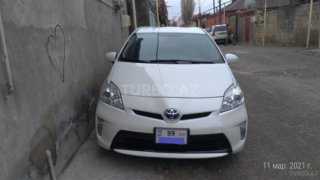Toyota Prius 2014, 142,000 km - 1.8 l - Bakı
