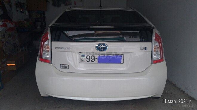 Toyota Prius 2014, 142,000 km - 1.8 l - Bakı
