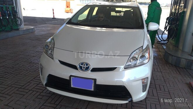 Toyota Prius 2014, 142,000 km - 1.8 l - Bakı