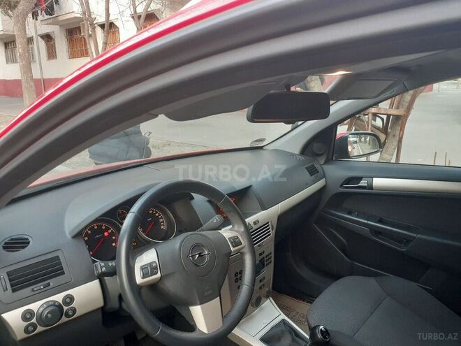 Opel Astra 2009, 198,000 km - 1.4 l - Ağdaş