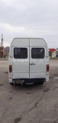 Mercedes 208 D 1994, 800,300 km - 2.0 л - Şirvan
