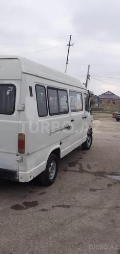 Mercedes 208 D 1994, 800,300 km - 2.0 л - Şirvan