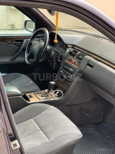 Mercedes E 270 2000, 299,000 km - 2.7 l - Sumqayıt