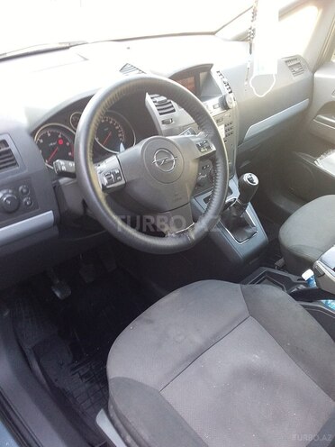 Opel Zafira 2006, 383,000 km - 2.0 l - Bakı