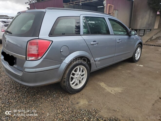 Opel Astra 2006, 145,000 km - 1.4 l - Bakı