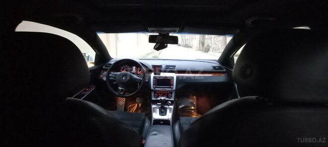 Volkswagen Passat 2010, 185,211 km - 1.8 l - Bərdə