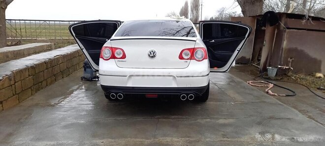 Volkswagen Passat 2010, 185,211 km - 1.8 l - Bərdə