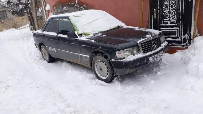 Mercedes 190 1992, 420,000 km - 1.8 л - Bakı
