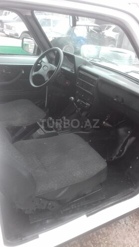 LADA (VAZ) Niva 2010, 84,000 km - 1.7 л - Quba