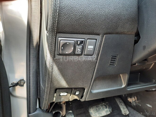 Nissan Tiida 2011, 49,000 km - 1.5 l - Bakı