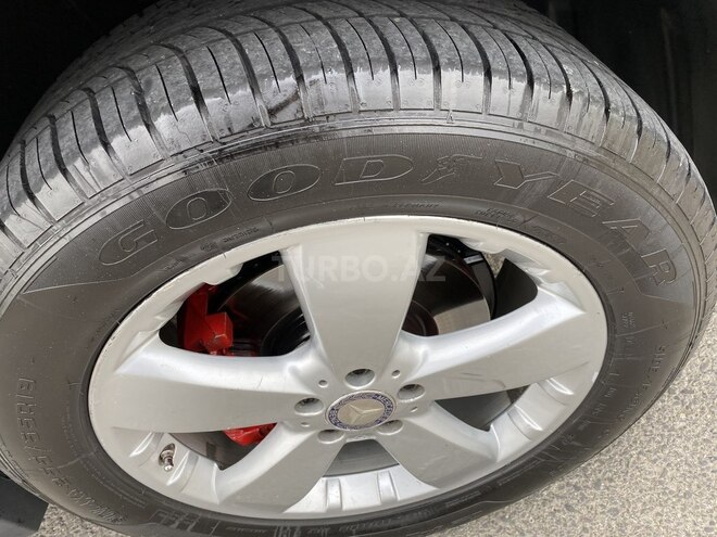 Mercedes ML 350 2005, 266,000 km - 3.5 l - Sumqayıt