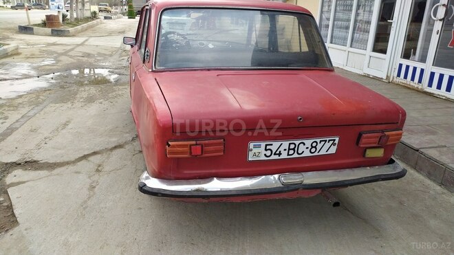 LADA (VAZ) 21011 1980, 328,055 km - 1.5 l - Salyan