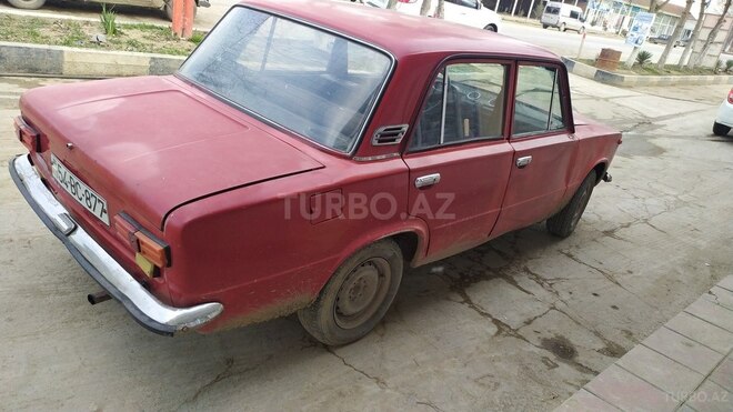 LADA (VAZ) 21011 1980, 328,055 km - 1.5 l - Salyan
