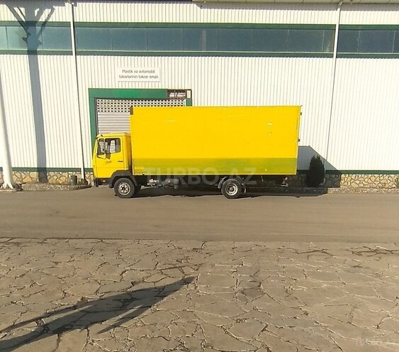 Mercedes 814 D 1996, 253,000 km - 4.0 l - Qazax