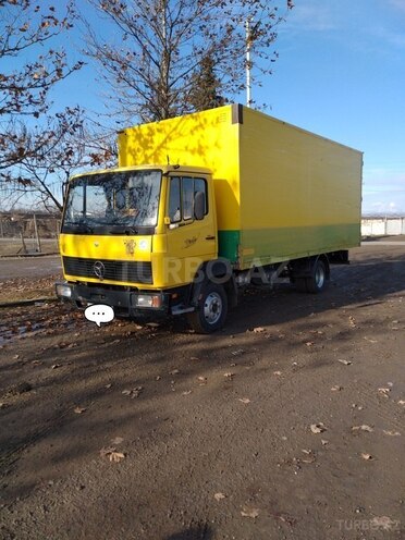 Mercedes 814 D 1996, 253,000 km - 4.0 l - Qazax