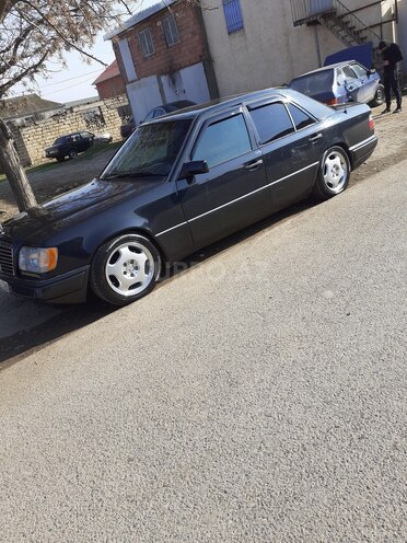 Mercedes E 220 1994, 570,000 km - 2.2 l - Cəlilabad
