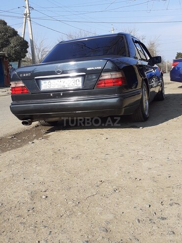 Mercedes E 220 1994, 570,000 km - 2.2 l - Cəlilabad