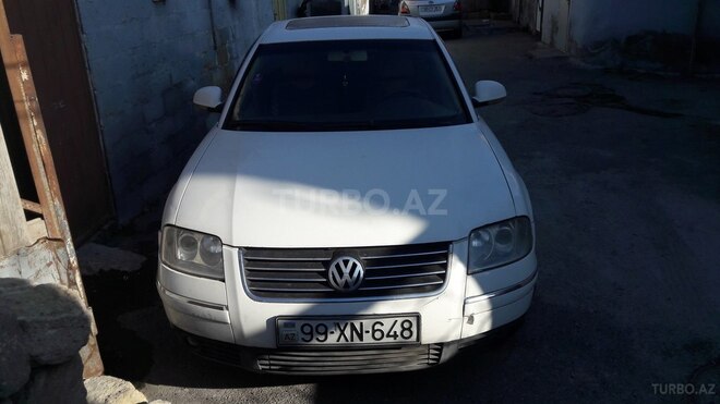 Volkswagen Passat 2003, 300,000 km - 1.8 l - Bakı