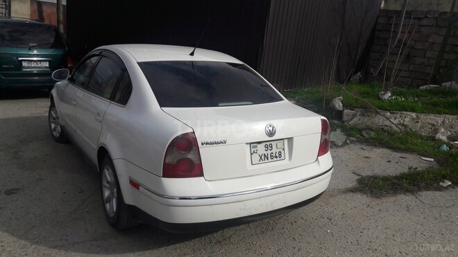 Volkswagen Passat 2003, 300,000 km - 1.8 l - Bakı