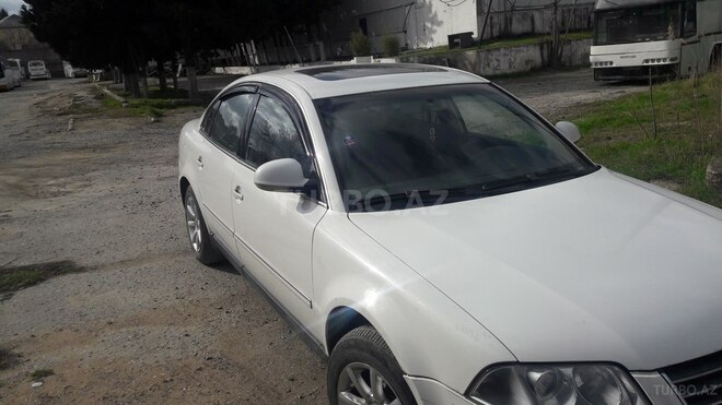 Volkswagen Passat 2003, 300,000 km - 1.8 l - Bakı