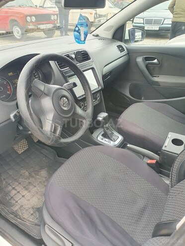 Volkswagen Polo 2009, 179,983 km - 1.4 l - Bərdə