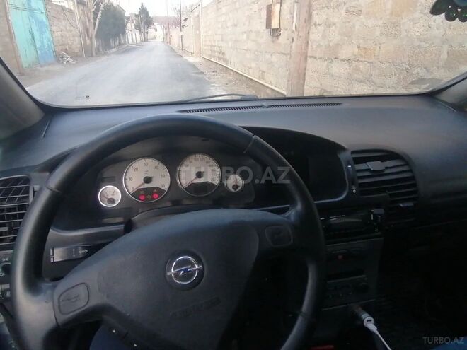 Opel Zafira 2003, 300,000 km - 2.0 л - Bakı