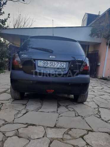 Kia Rio 2006, 290,000 km - 1.5 l - Qazax