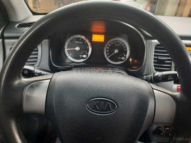 Kia Rio 2006, 290,000 km - 1.5 l - Qazax