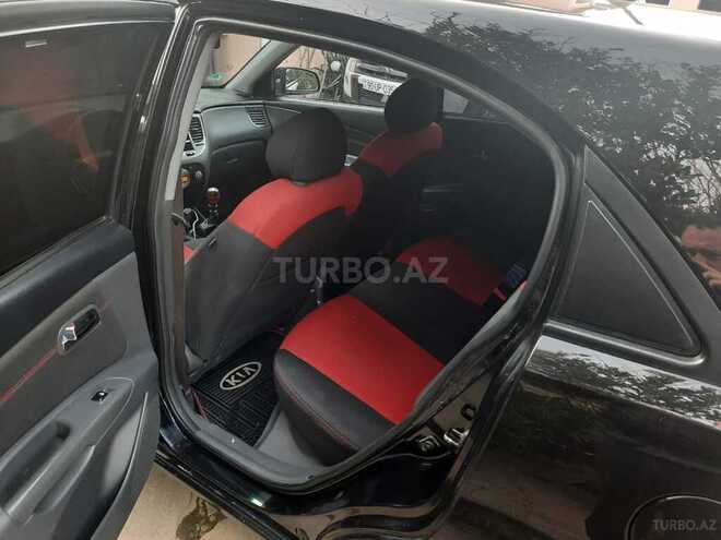 Kia Rio 2006, 290,000 km - 1.5 l - Qazax