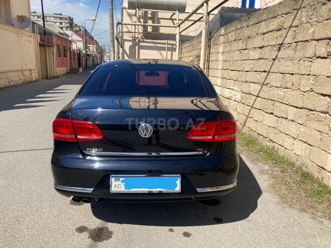 Volkswagen Passat 2012, 135,000 km - 1.8 l - Bakı