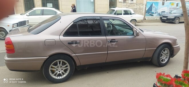 Mercedes C 180 1994, 250,000 km - 1.8 l - Şəmkir