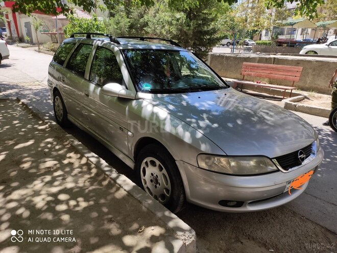 Opel Vectra 2000, 300,000 km - 1.8 l - Bakı