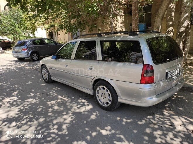 Opel Vectra 2000, 300,000 km - 1.8 l - Bakı