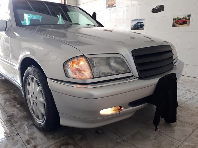 Mercedes C 220 1999, 58,300 km - 2.2 l - Bakı