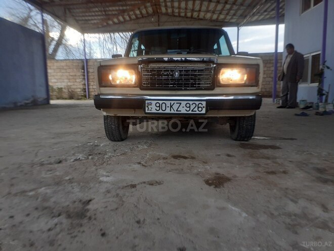 LADA (VAZ) 2107 1993, 250,000 km - 1.5 l - Salyan