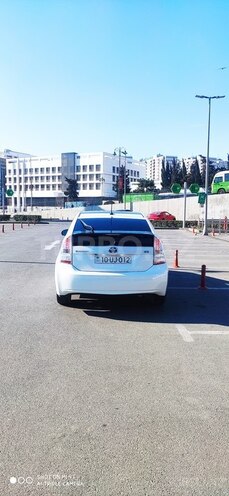 Toyota Prius 2011, 127,000 km - 1.8 l - Bakı
