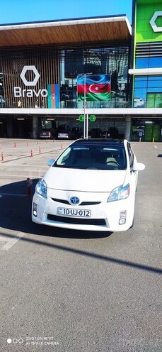 Toyota Prius 2011, 127,000 km - 1.8 l - Bakı