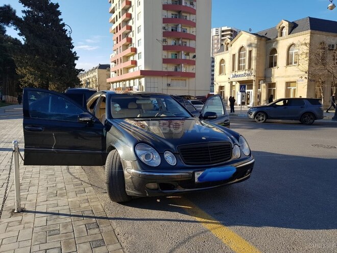 Mercedes E 260 2004, 150,000 km - 2.6 л - Xırdalan