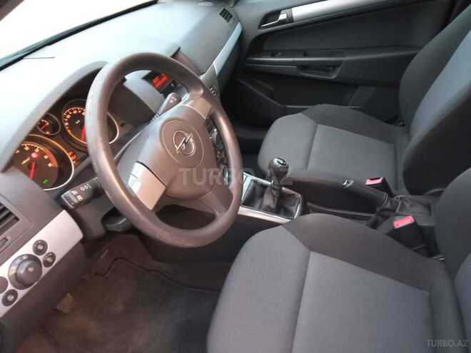 Opel Astra 2006, 170,000 km - 1.4 l - Bakı