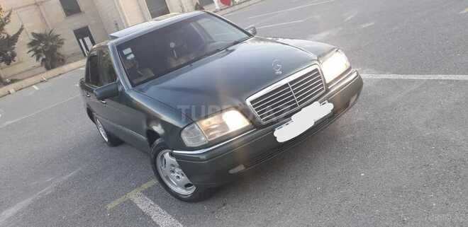 Mercedes C 180 1984, 390,000 km - 1.8 l - Bakı