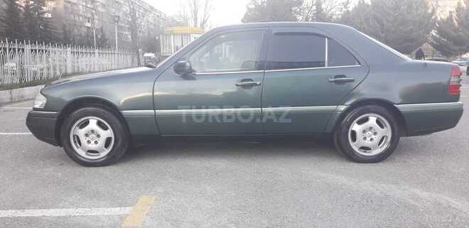 Mercedes C 180 1984, 390,000 km - 1.8 l - Bakı