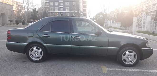Mercedes C 180 1984, 390,000 km - 1.8 l - Bakı