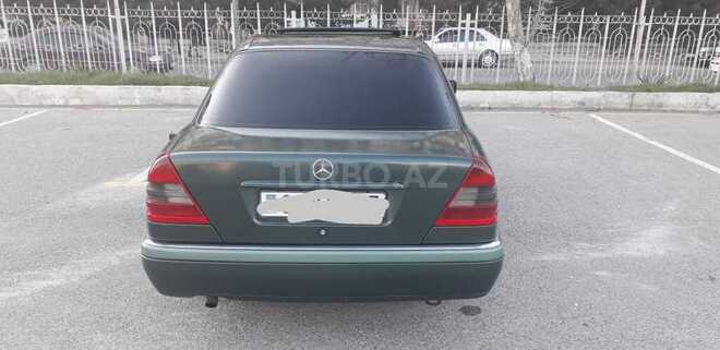 Mercedes C 180 1984, 390,000 km - 1.8 l - Bakı