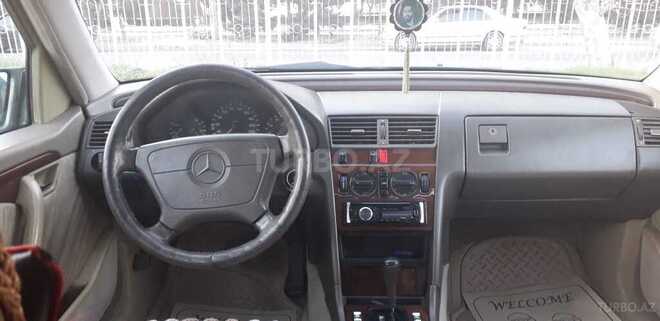 Mercedes C 180 1984, 390,000 km - 1.8 l - Bakı