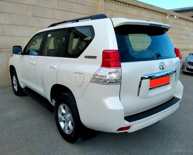 Toyota Prado 2013, 100,000 km - 2.7 l - Bakı
