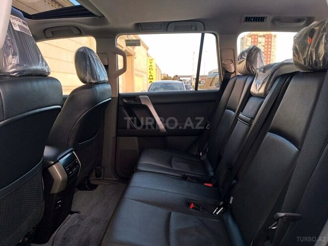 Toyota Prado 2013, 100,000 km - 2.7 l - Bakı