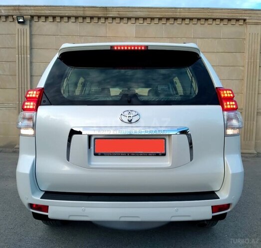Toyota Prado 2013, 100,000 km - 2.7 l - Bakı