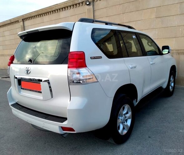Toyota Prado 2013, 100,000 km - 2.7 l - Bakı